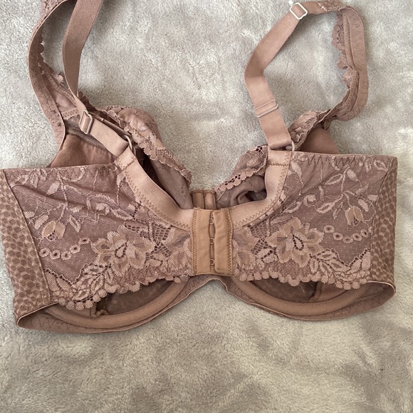 Fit Fully Yours Serena 32I lace full coverage bra with racer back clasp - Picture 8 of 12